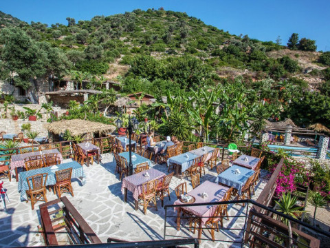 Stone Village - Petrino Chorio