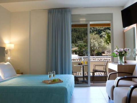 Grande Theoni Hotel (Vasiliki)
