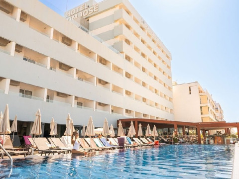 Dom Jose Beach Hotel