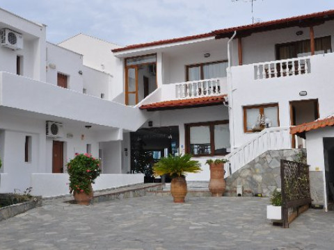 Akti Ouranoupoli (Ouranoupolis, Athos)