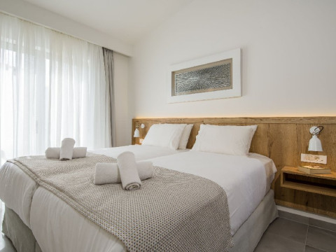 Lotus Hotel Apartments (K)