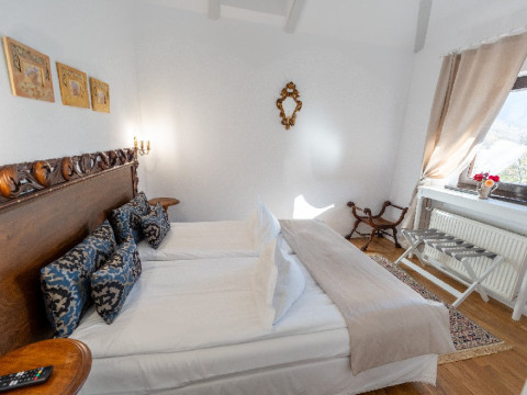 . Casa Din Bran Inn Cuisine
