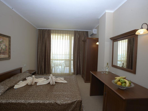 FESTA POMORIE RESORT