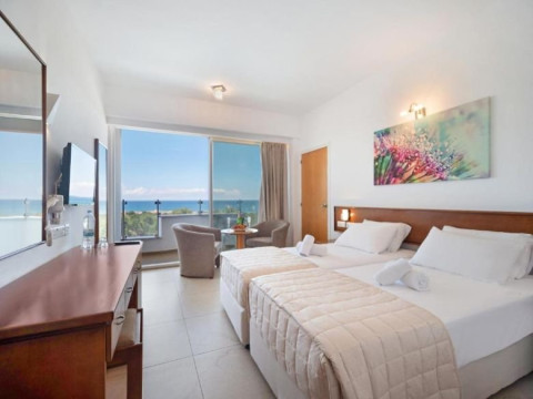 Avlida Hotel