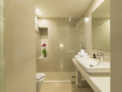 Albatros Hotel (Sivota) 