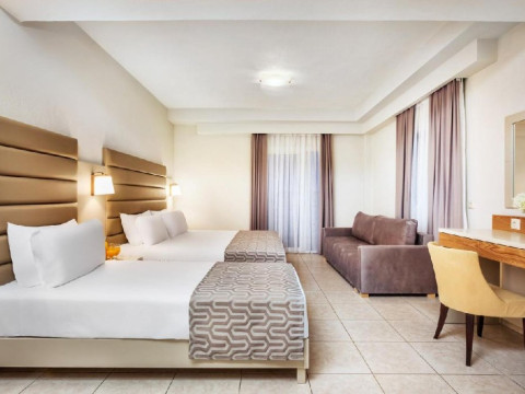 Poseidon Palace Hotel