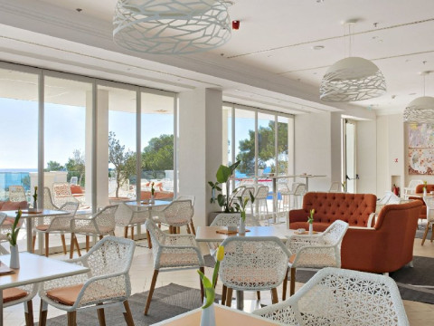 Hotel More (Dubrovnik)