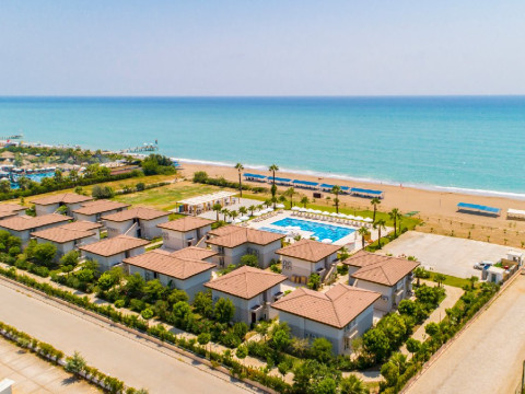 CRYSTAL BOUTIQUE BEACH RESORT