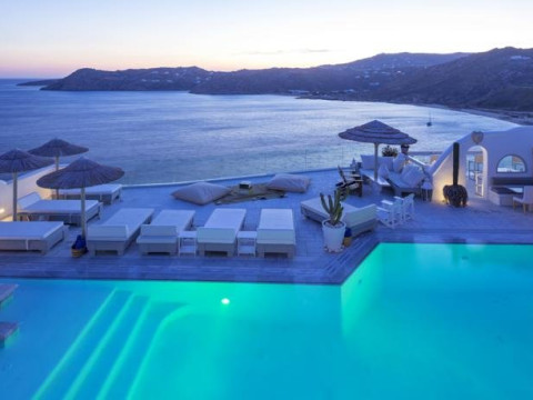 Greco Philia Luxury Suites