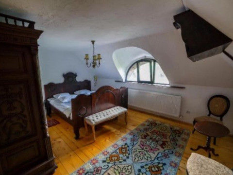 Casa Poveste