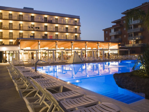 HOTEL PAPI (Malgrat de Mar)