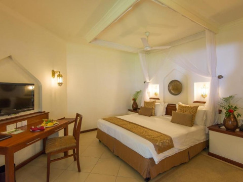 Sea Cliff Resort And Spa (Mangapwani)