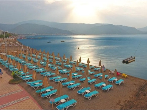 LALILA BLUE SUITES