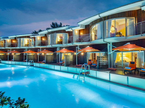 RIXOS SUNGATE