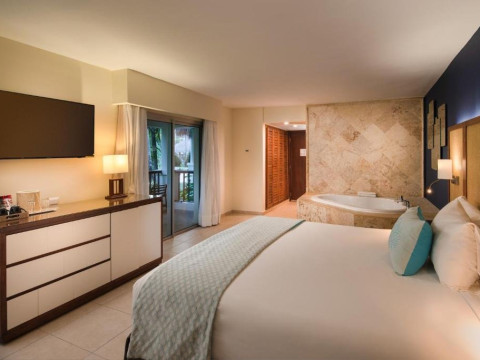 IMPRESSIVE PREMIUM RESORT AND SPA PUNTA CANA