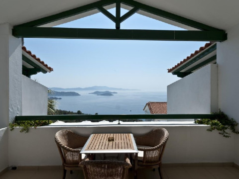 Skiathos Club