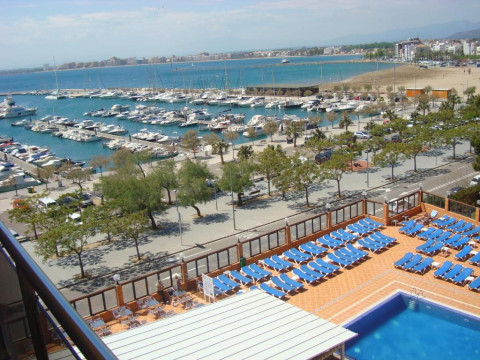 UNIVERS HOTEL