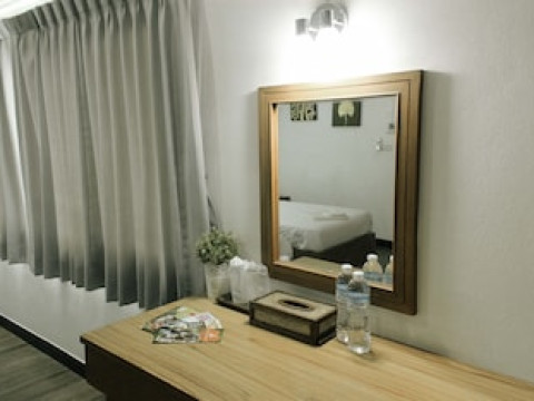 URBAN HOUSE 195