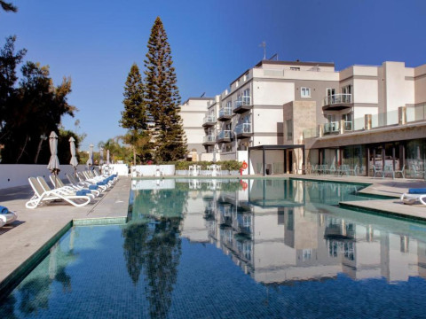 Urban Valley Resort & Spa