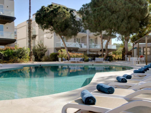 Urban Valley Resort & Spa