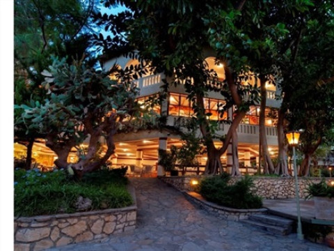 UTOPIA BEACH CLUB