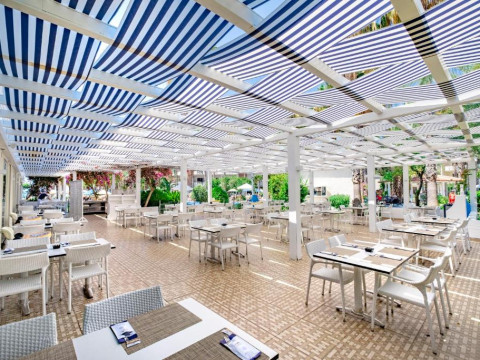 Utopia Resort & Residence
