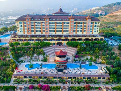UTOPIA WORLD HOTEL