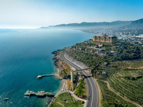UTOPIA WORLD HOTEL