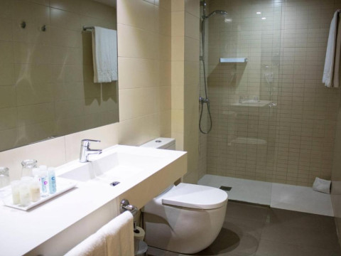 Uyal Hotel Hoposa