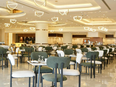 V Grand Beach Resort (ex. Pyramisa Beach Resort Sahl Hasheesh)