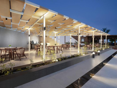 V SHARM EX .(PYRAMISA)