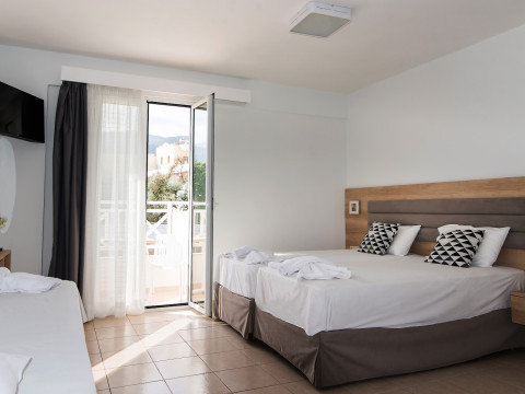 VAGELIS COMFORT APARTMENTS AND STUDIOS