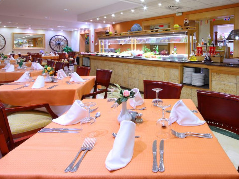 Valentin Somni Suite Hotel