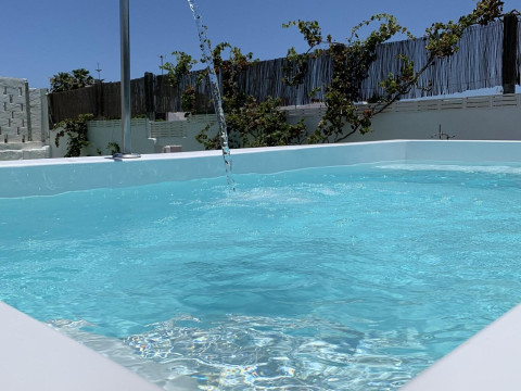 Valtisya House Pool & Airport