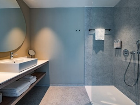 VAN DER VALK GENT