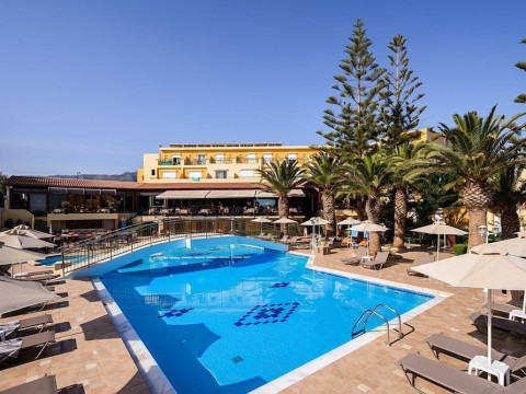 VANTARIS LUXURY BEACH RESORT