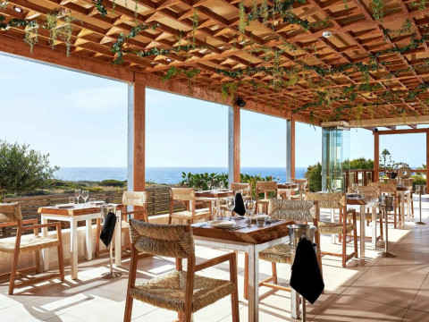VASIA SEA RETREAT Adults only 15+