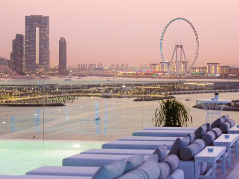Radisson Beach Resort Palm Jumeirah