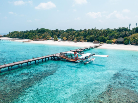 Adaaran Select Meedhupparu & Prestige Water Villas
