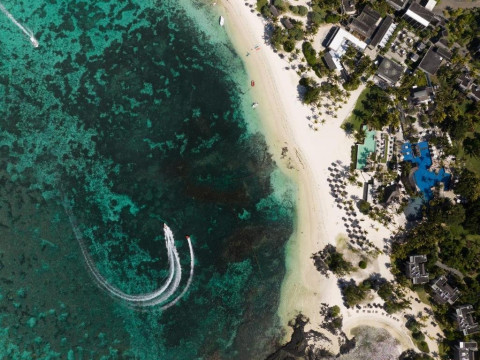 Long Beach, A Sun Resort