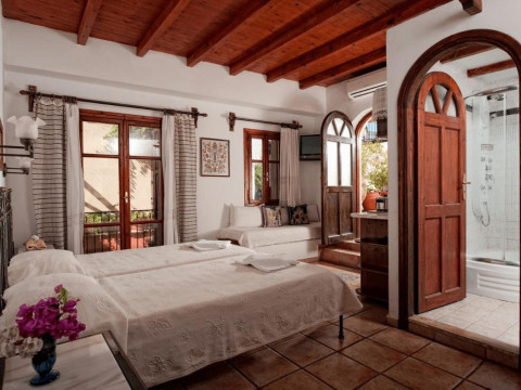 VENETO BOUTIQUE HOTEL