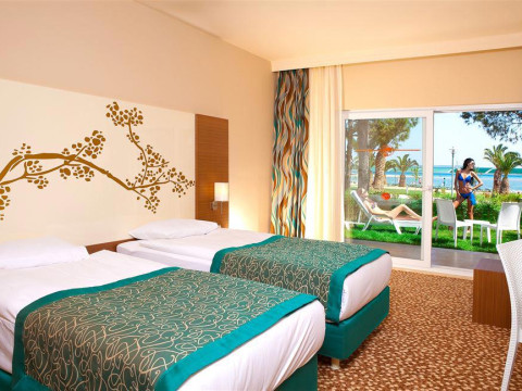 Grand Efe Hotel