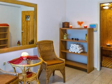 VERONICA HOTEL