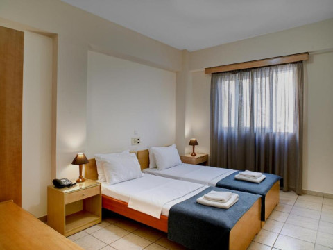 Veronica Hotel