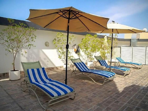 Versailles by Vieras Hotel