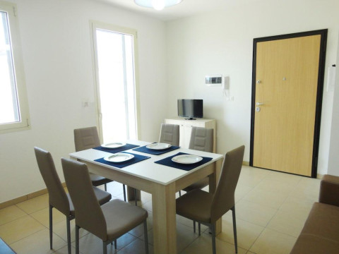 Versosud - Acton Apartment 16