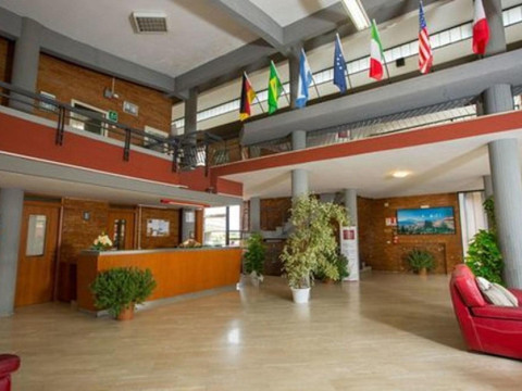 Vesuvian Inn