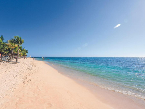 Victoria Beachcomber Resort