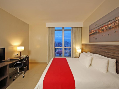 Victoria Hotel & Suites Panama