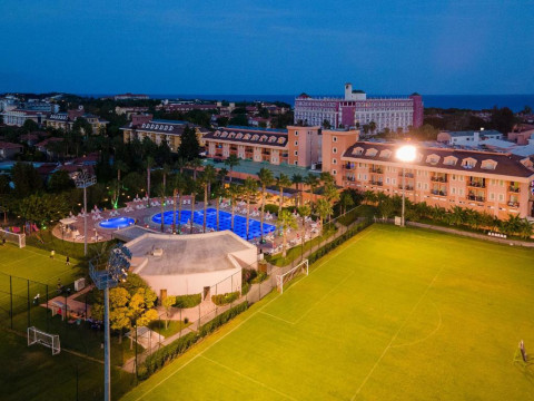 VIKING PARK HOTEL & SPA